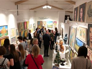 Expoziție de artă contemporană în România, lucrări diverse.